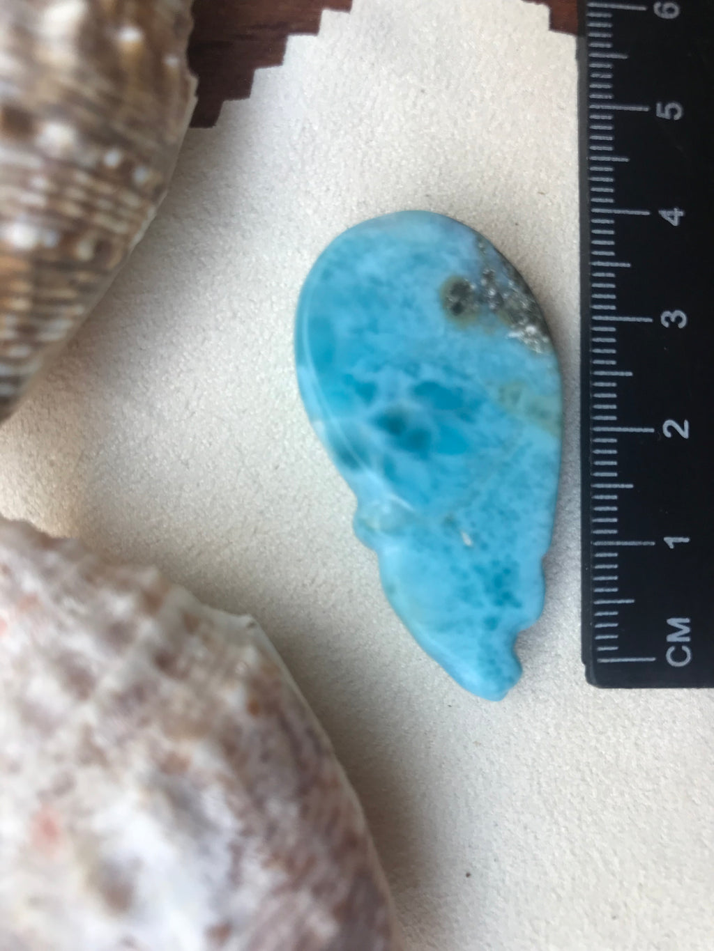 Figure Abundance Mouse 369  *ACTIVATED ETHERIC RESONATOR 369